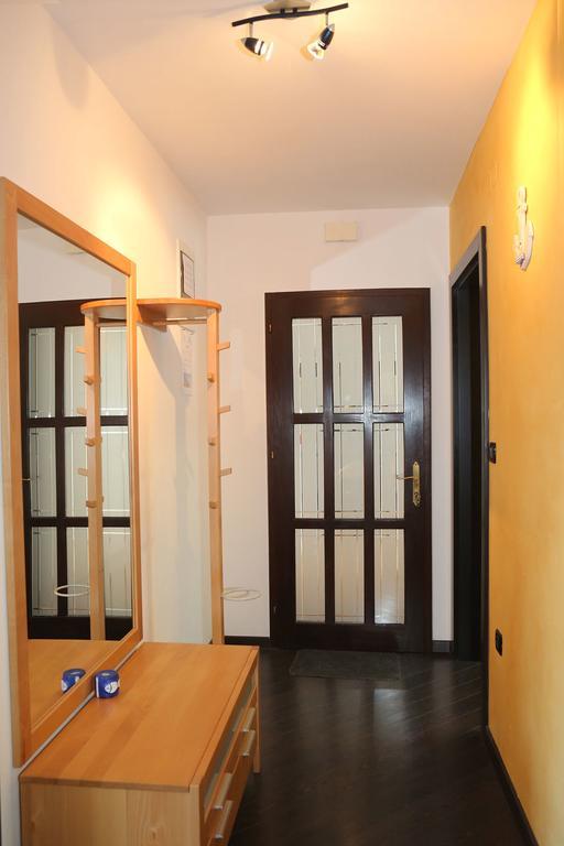 Apartments Ana City Ровінь Екстер'єр фото