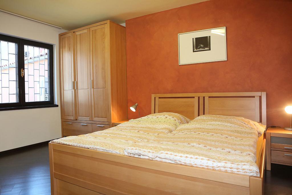 Apartments Ana City Ровінь Екстер'єр фото